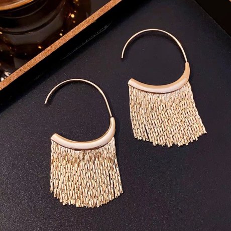 Scalloped Tassel Earrings