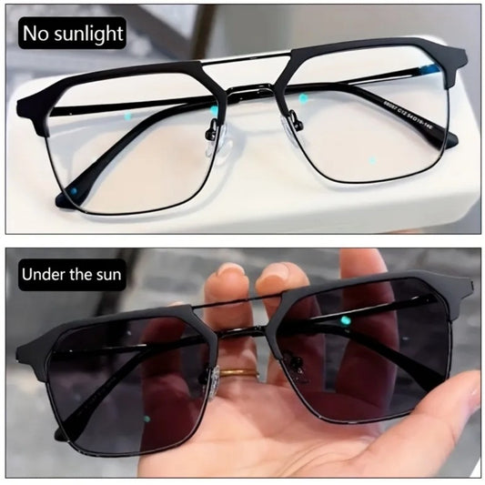 Photochromic eyeglass